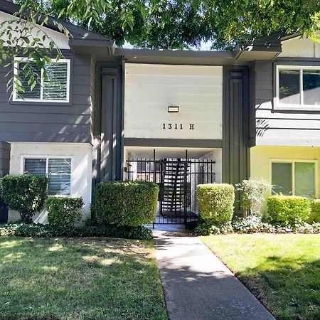 Luxury Condo In The Heart Of Midtown Sacramento Exterior photo